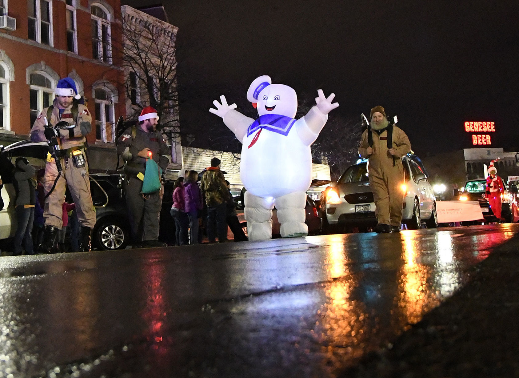 Holiday Parade 2016